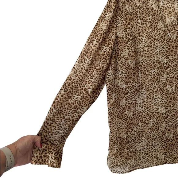 GORGEOUS EMMA JAMES LIGHTWEIGHT ANIMAL PRINT BLOUSE SIZE: 14 #K - Picture 3 of 6